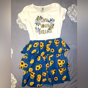 Girls dress